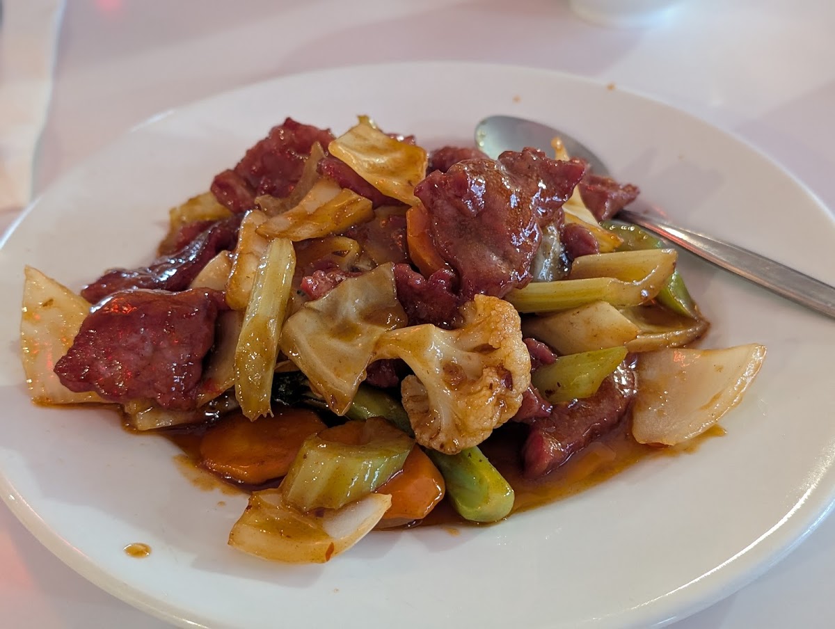 Four Seasons Chinese Restaurant Photo 3