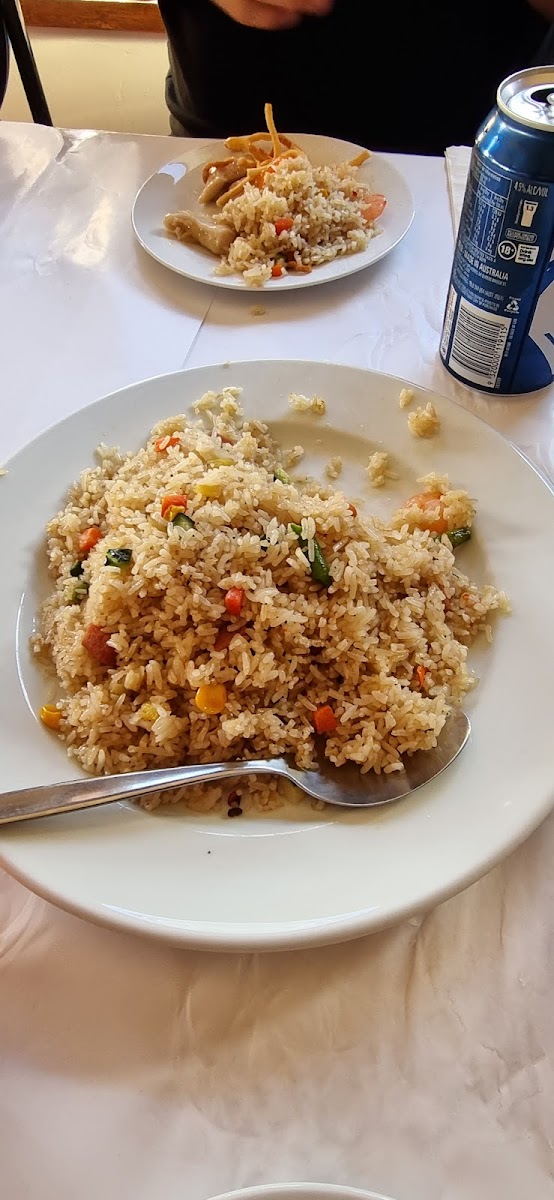Four Seasons Chinese Restaurant Photo 5