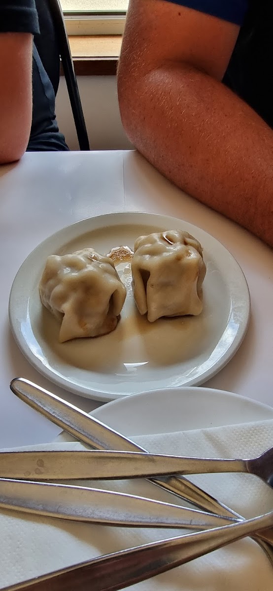 Four Seasons Chinese Restaurant Photo 9