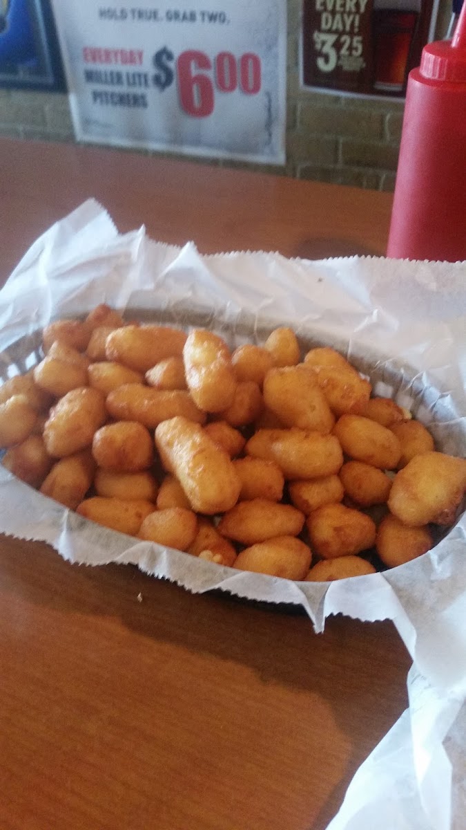 Leamen's Bar and Grill Photo 8
