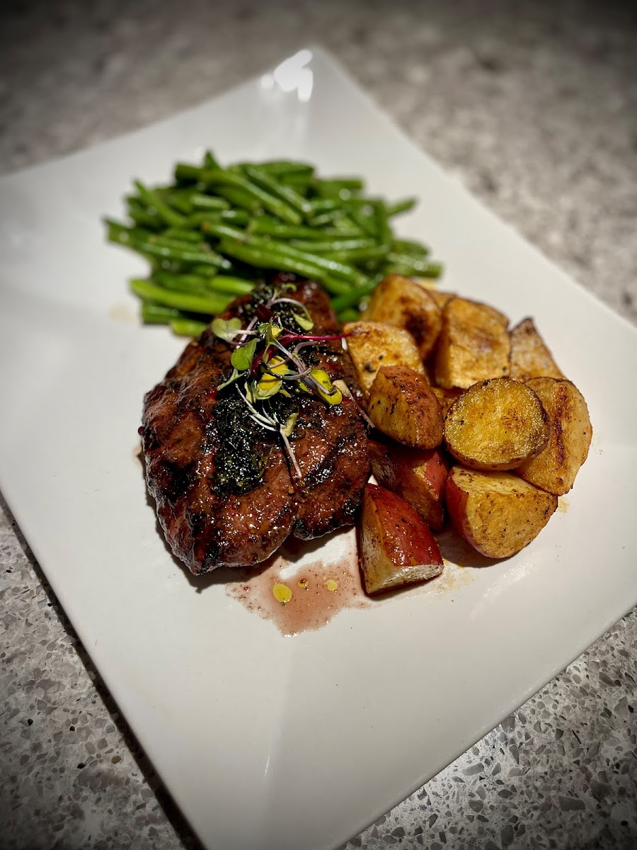 Garden Grill & Bar Photo 2