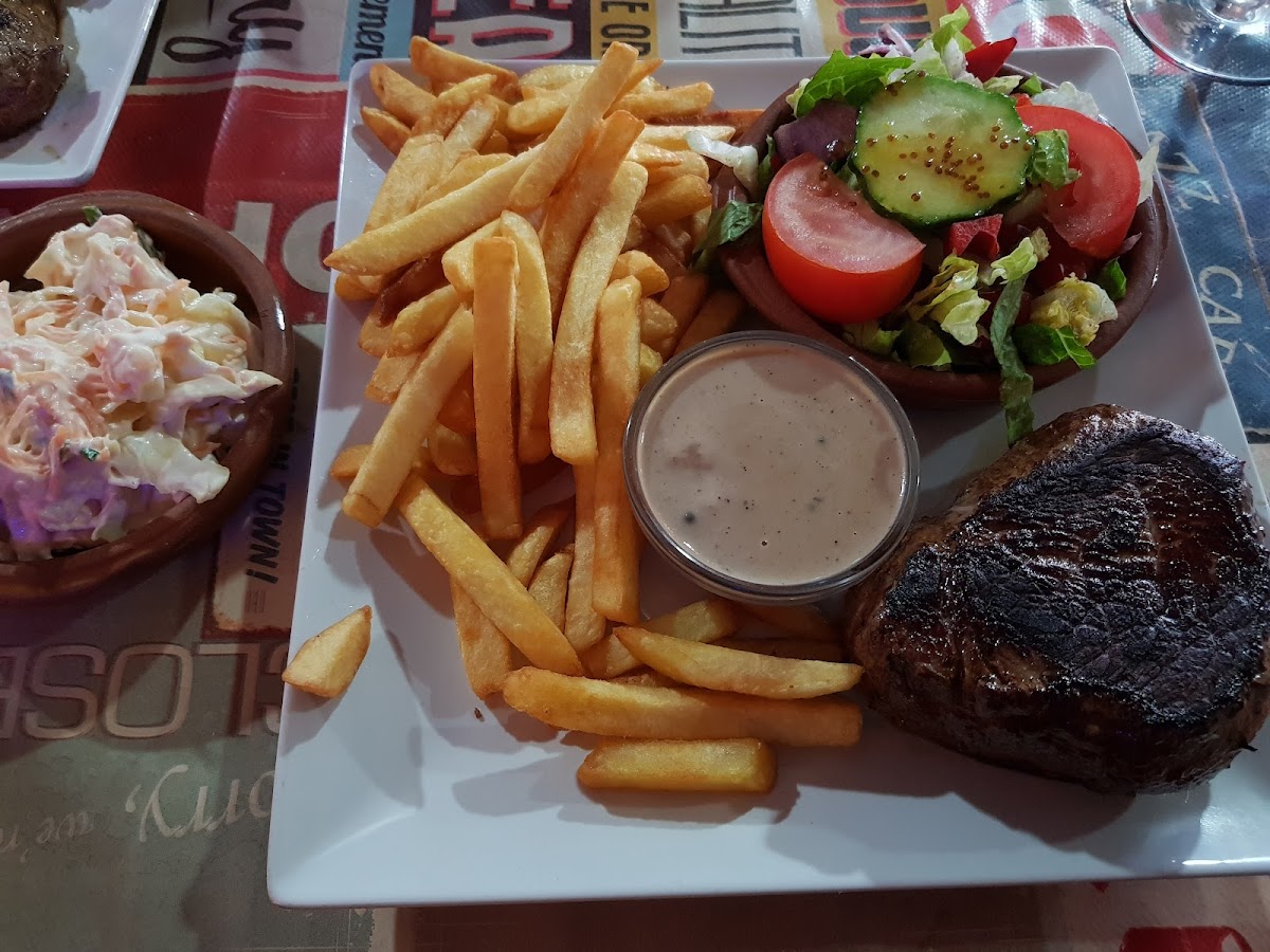 Harley´s Bar & Restaurant Photo 4