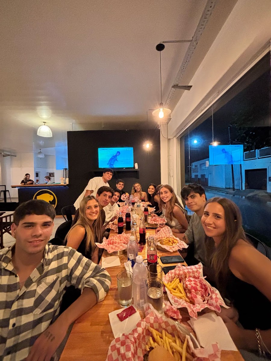 Búfalo Burgers Photo 4
