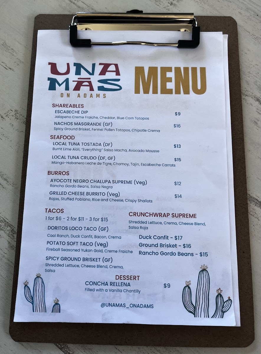 Una Mas on Adams Photo Menu 4
