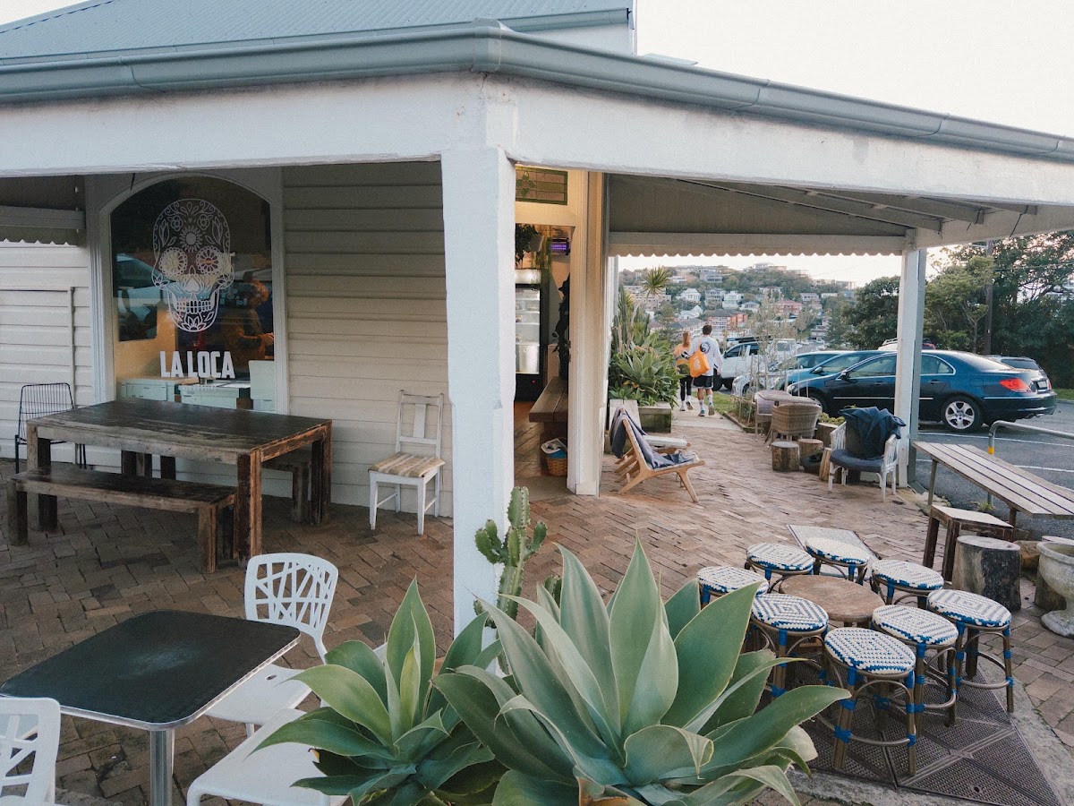 La Loca Cafe Photo 4