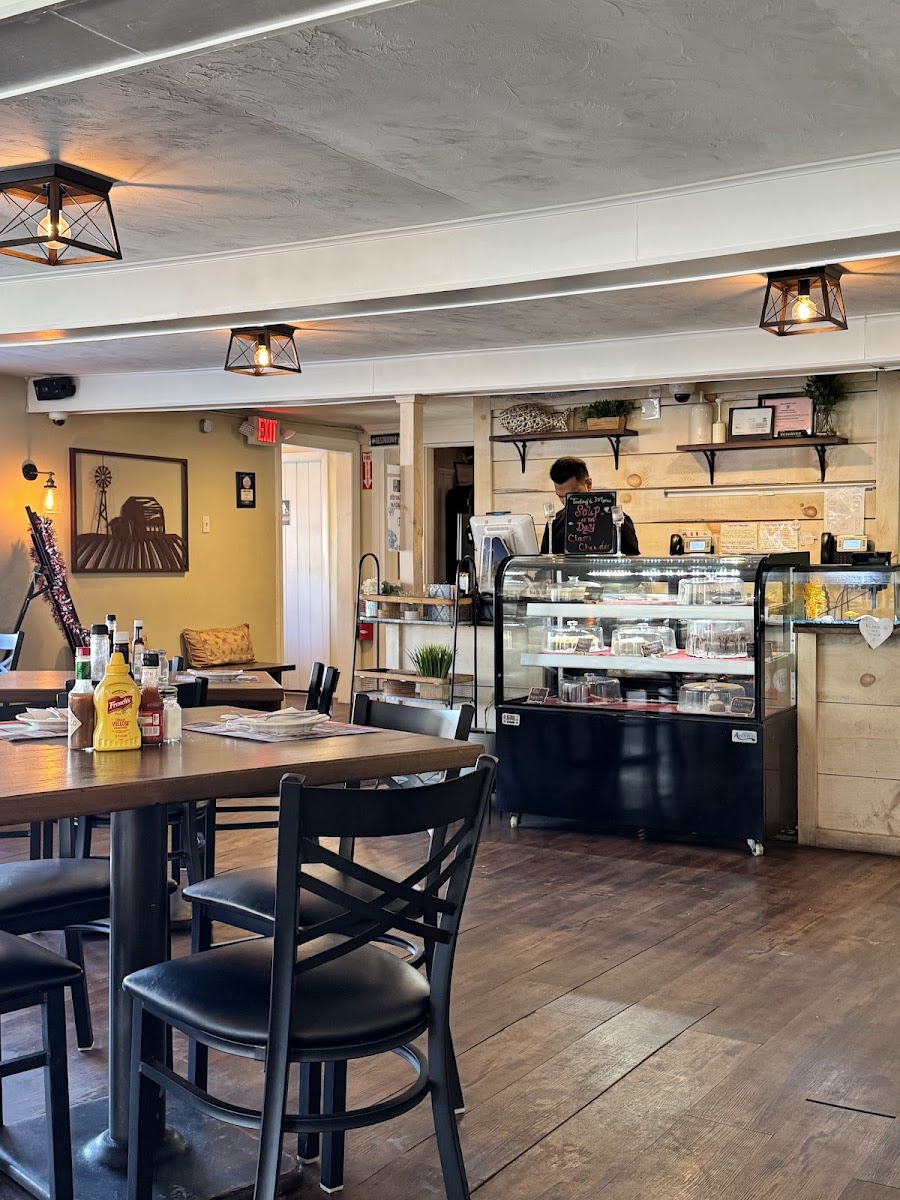 Mr. Z's By The Lake