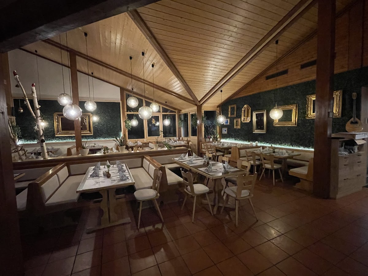 Taverne AETHRION bei der Burggrafenhalle