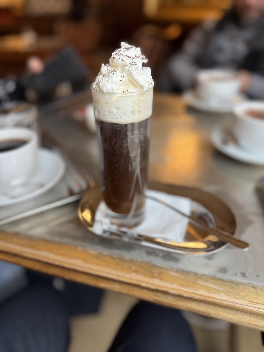 Cafe Goldenes Kreuz Photo 4