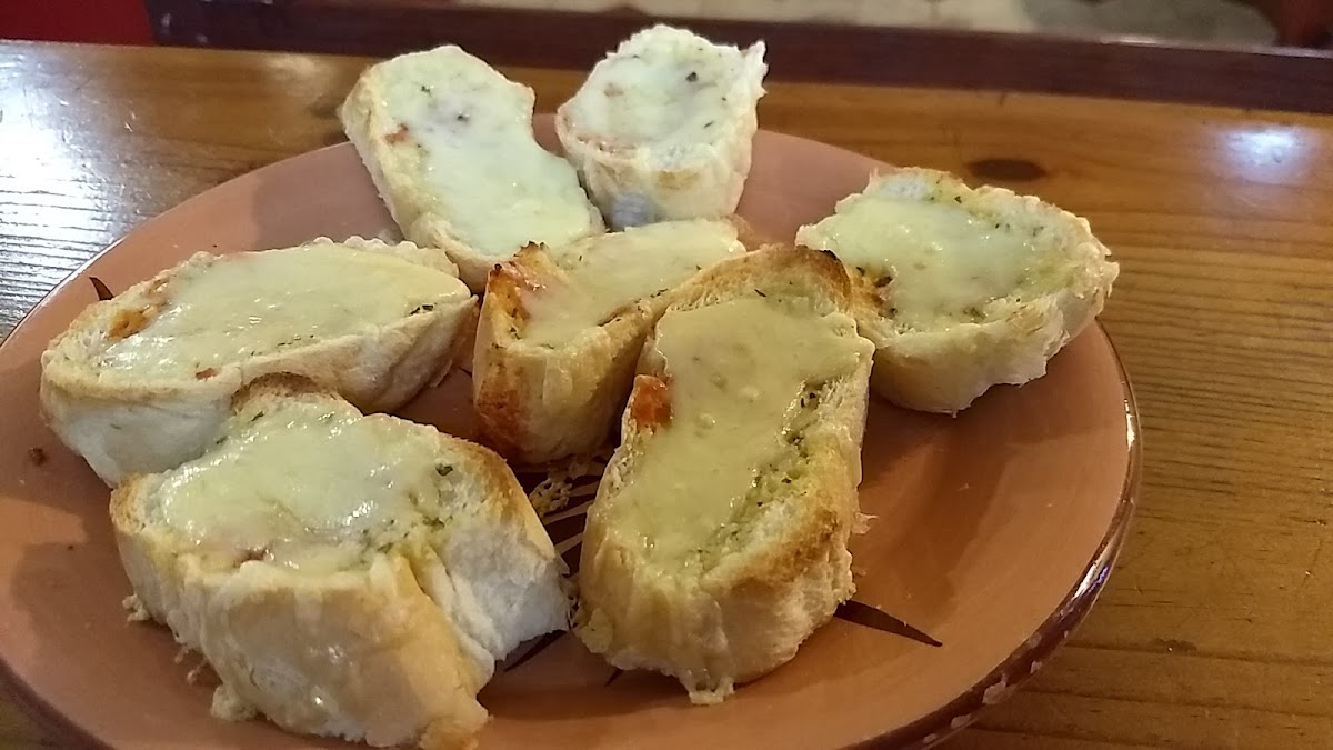 Caruso Pizzas Photo 6
