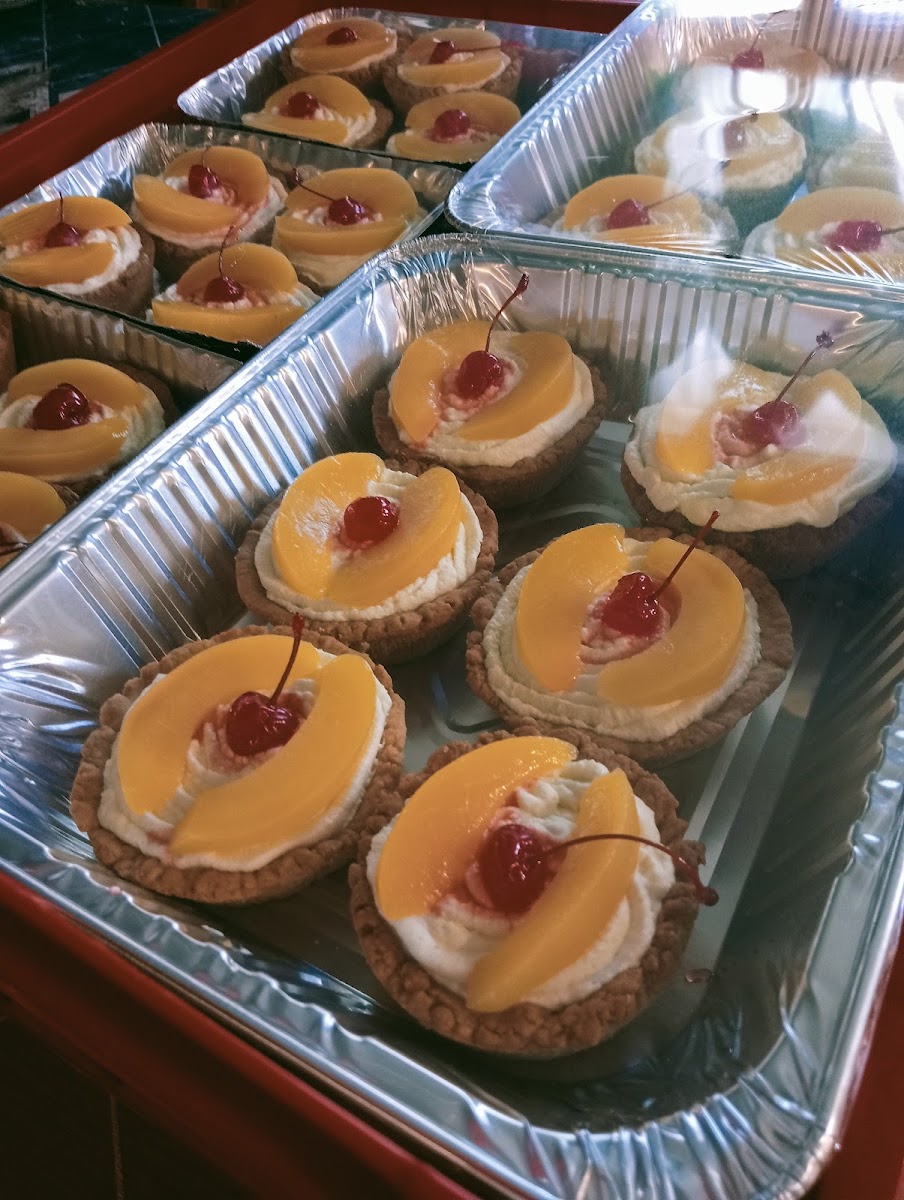 Evelinas Polynesian Food Photo 7