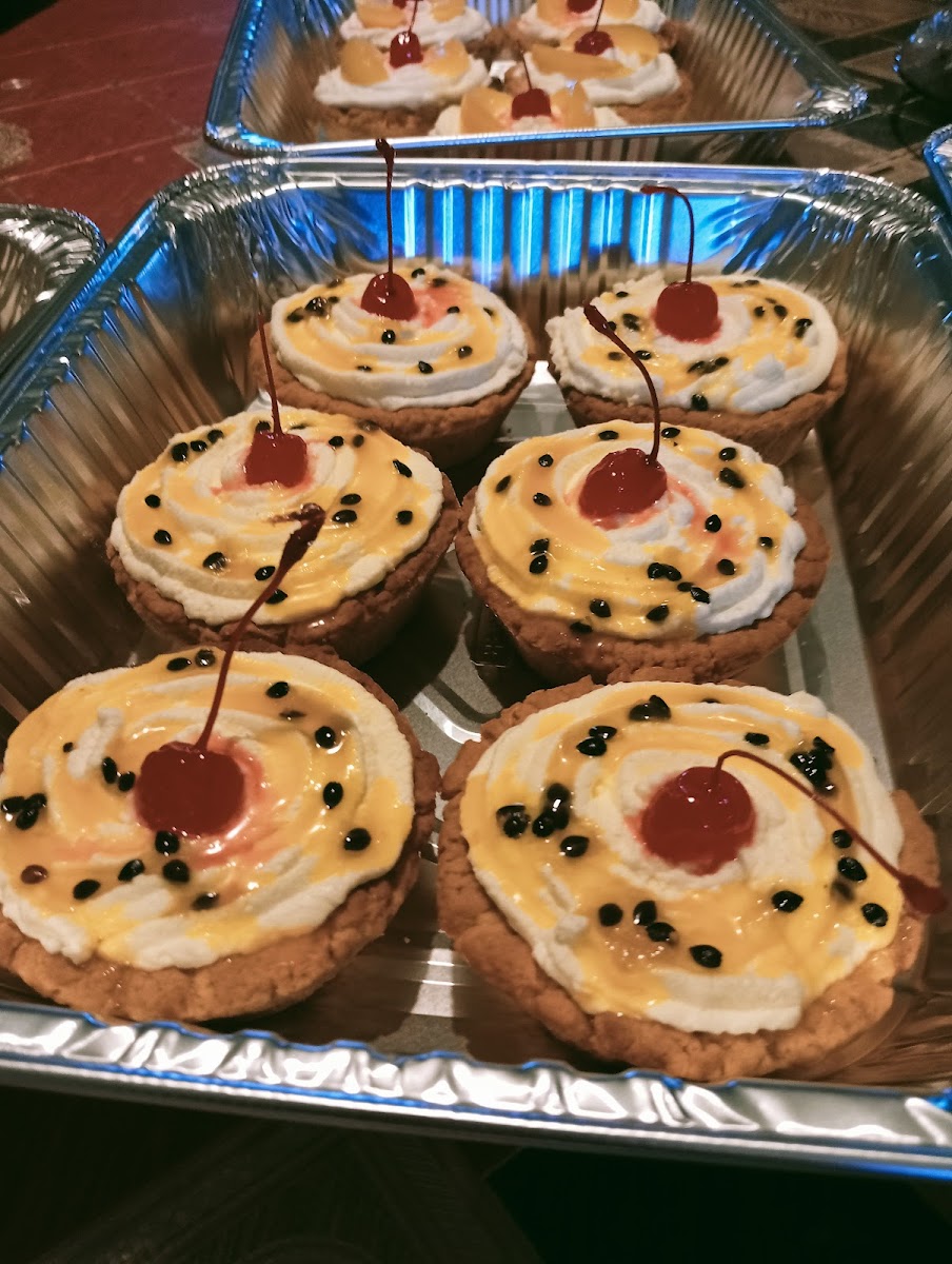 Evelinas Polynesian Food Photo 9