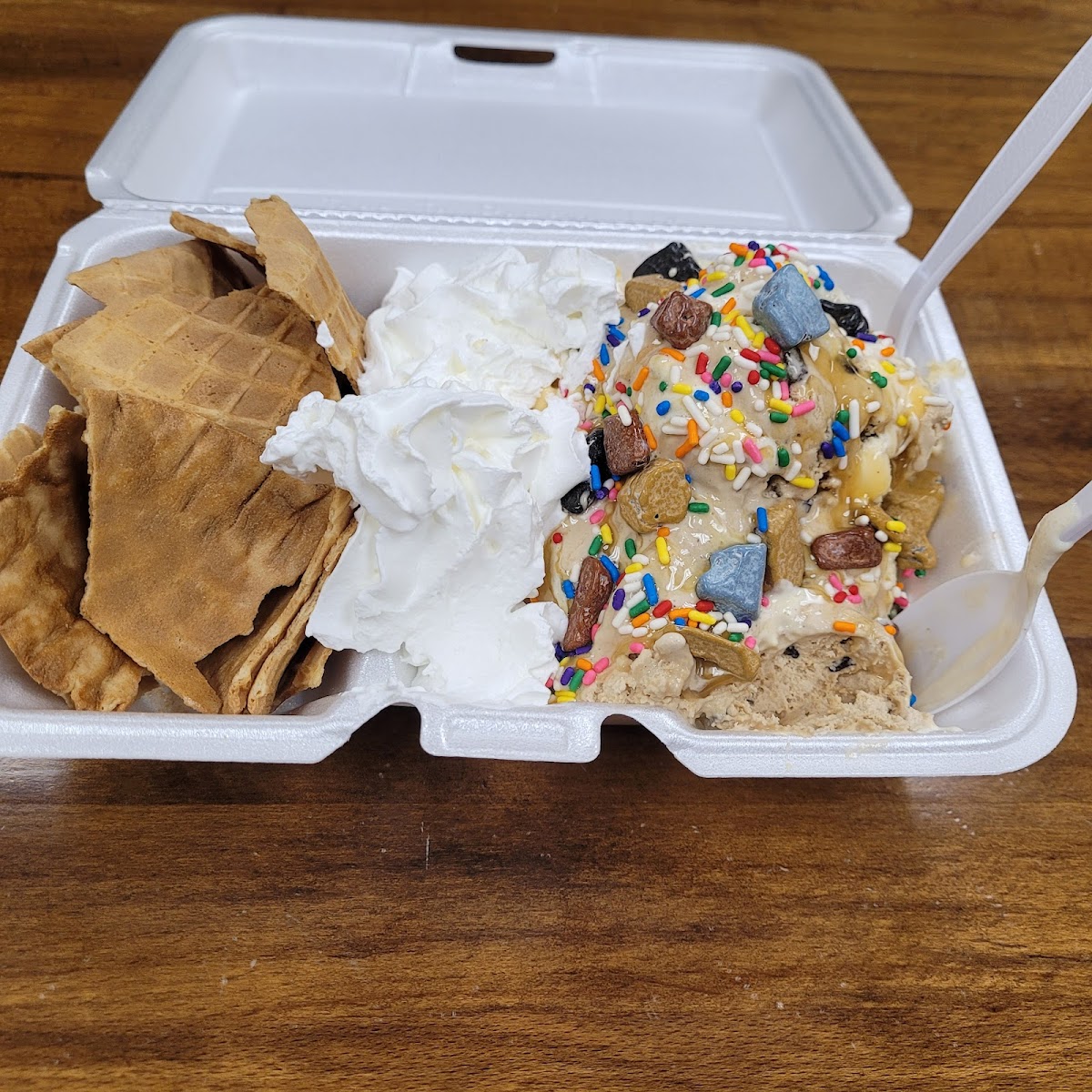 Sugar Pine Treats Photo 9