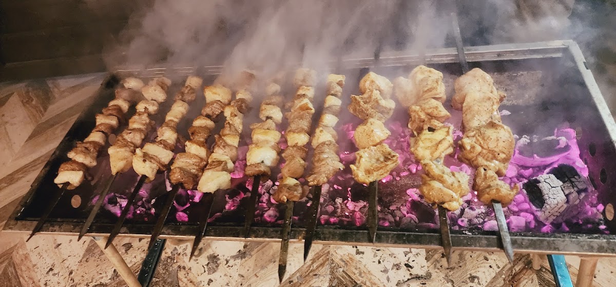 BBQ Home Photo 9