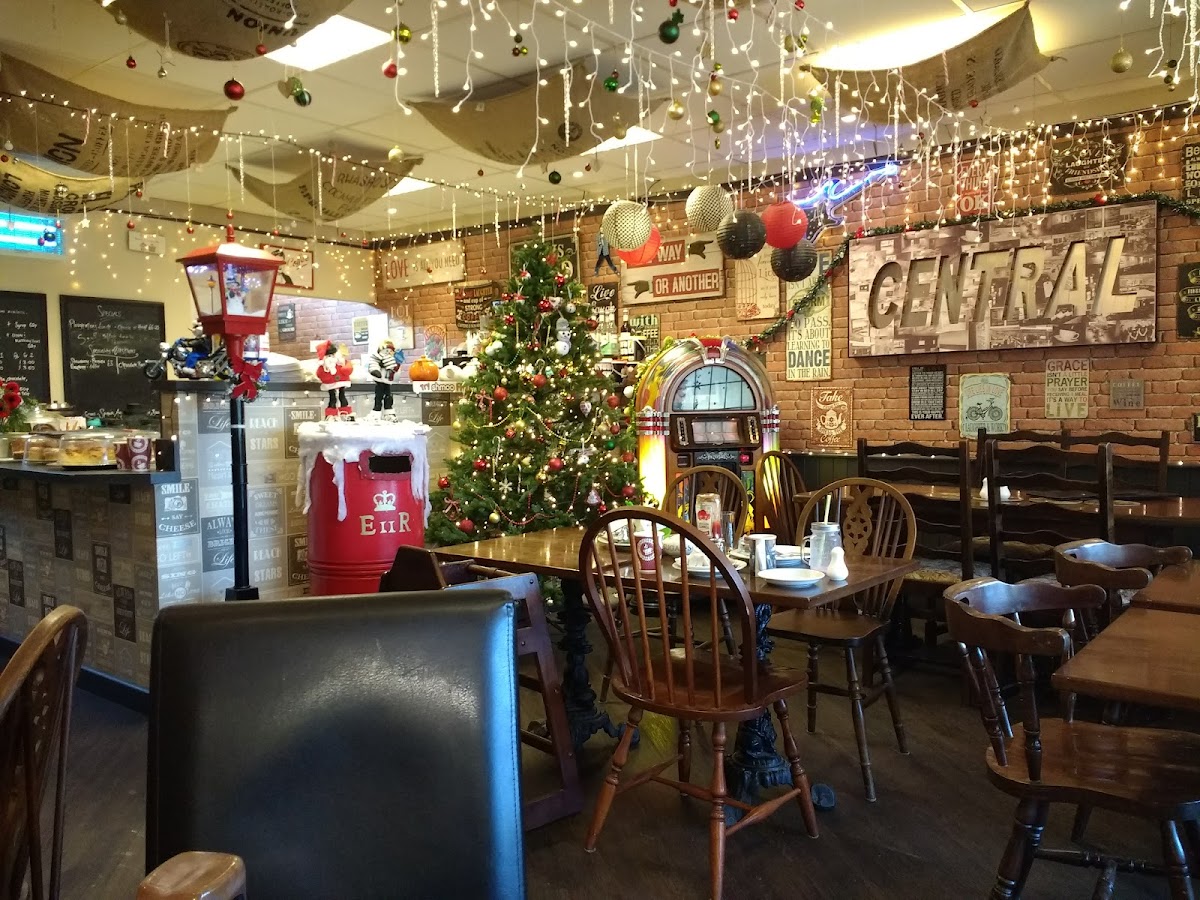 Upton Central Café