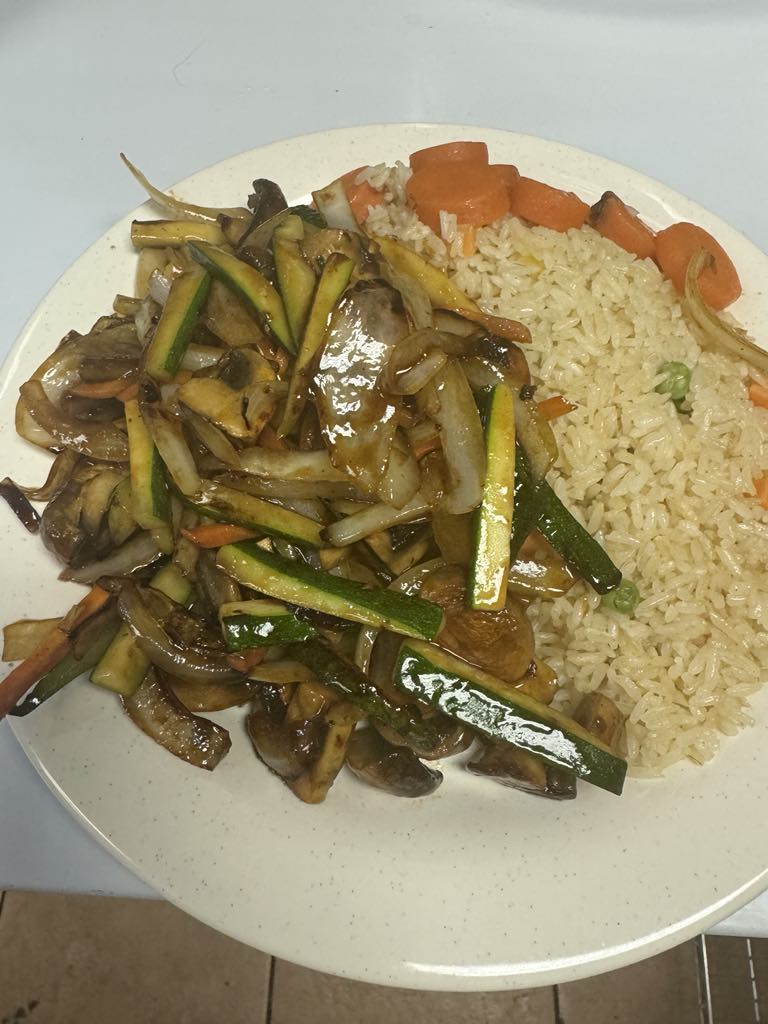 Hachi Express Japanese Grill Carnesville Photo 3