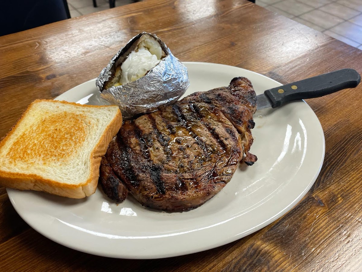 Don's Steakhouse Photo 6