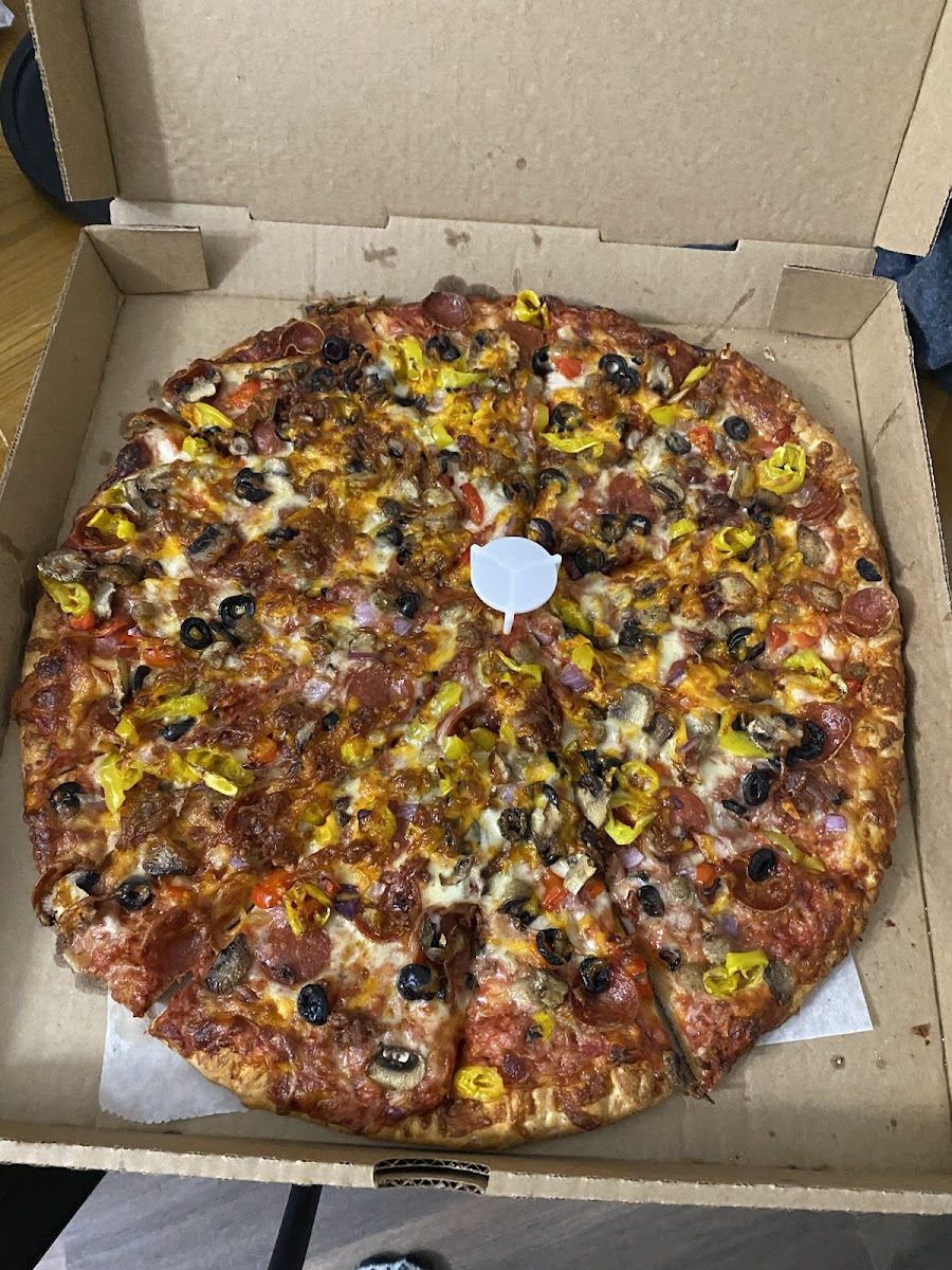 Benny's Pizza Photo 4