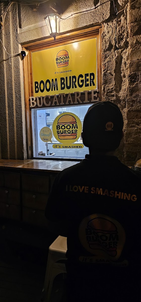Boom Burger Unirii Photo 7
