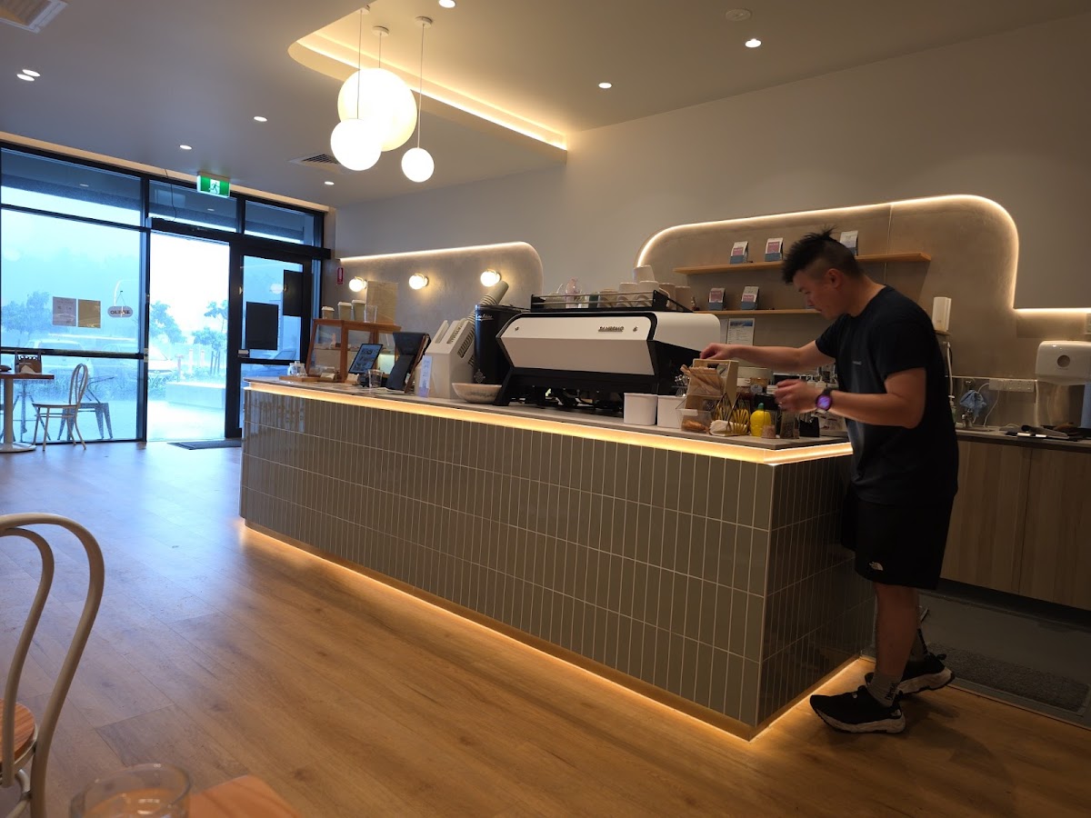 Kingsley Cakes and Cafe Photo 2