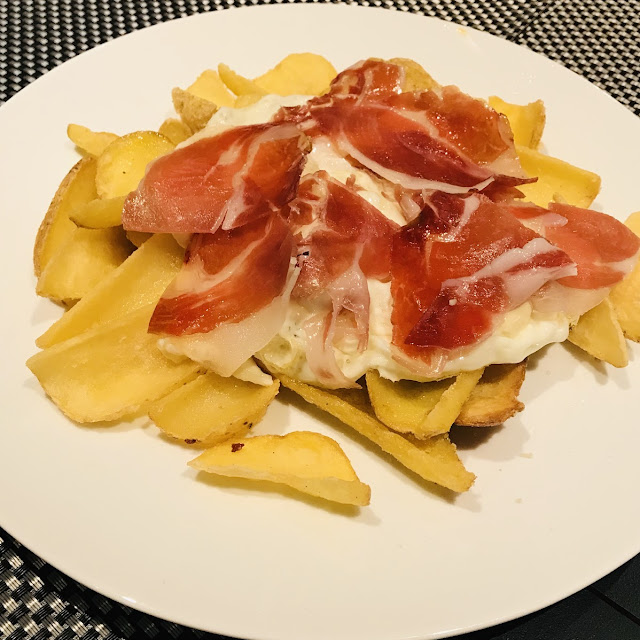 Huevos Rotos Con Jamon