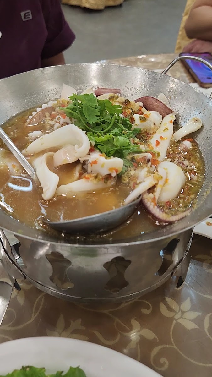 Jia Wee Seafood House • 佳味海鲜园 Photo 2