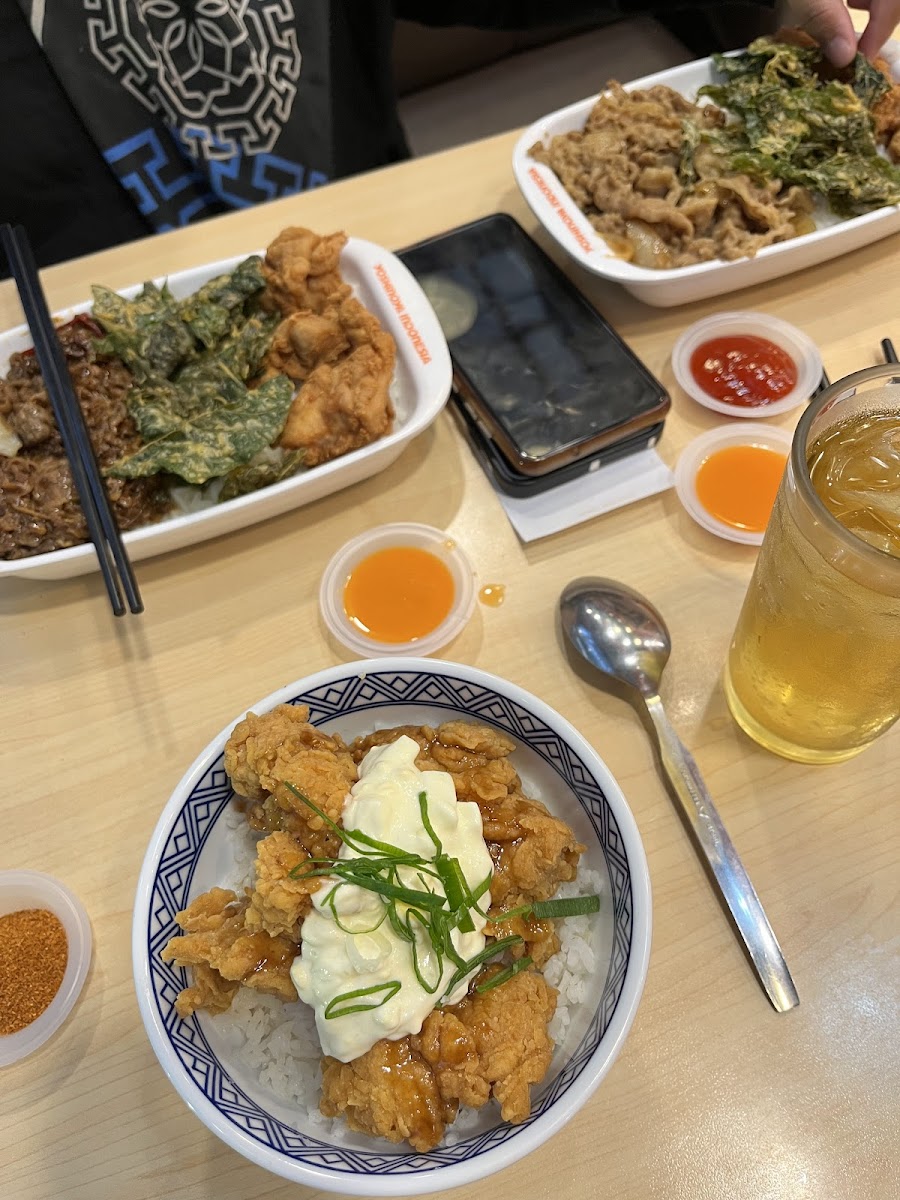Yoshinoya Terminal 3 Airport Soekarno-Hatta Photo 10