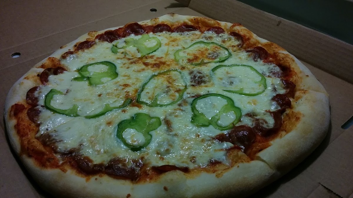 Munchees Pizza Photo 4