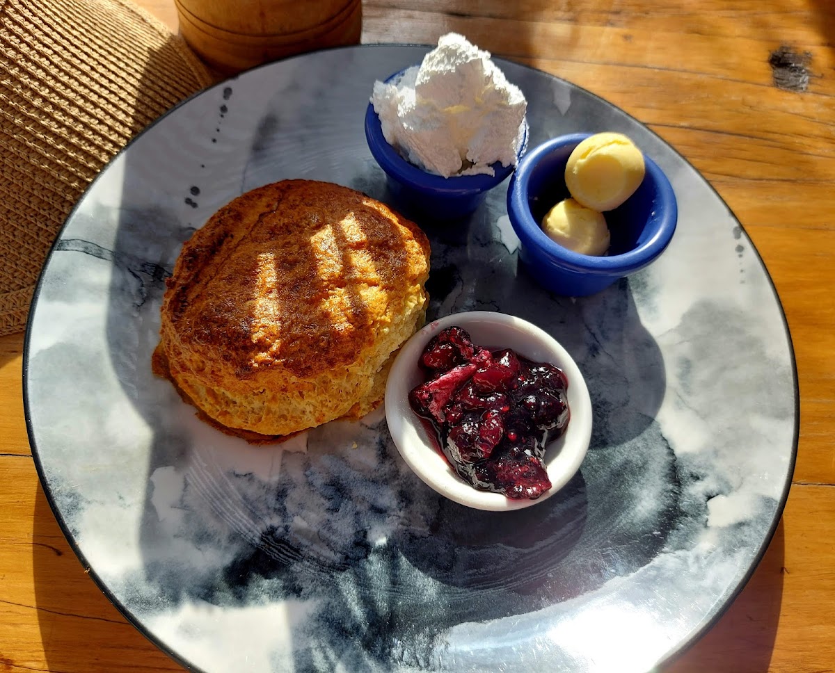 Ohana Cafe Photo 6