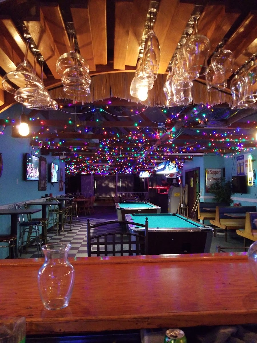 Hulas Bar and grill