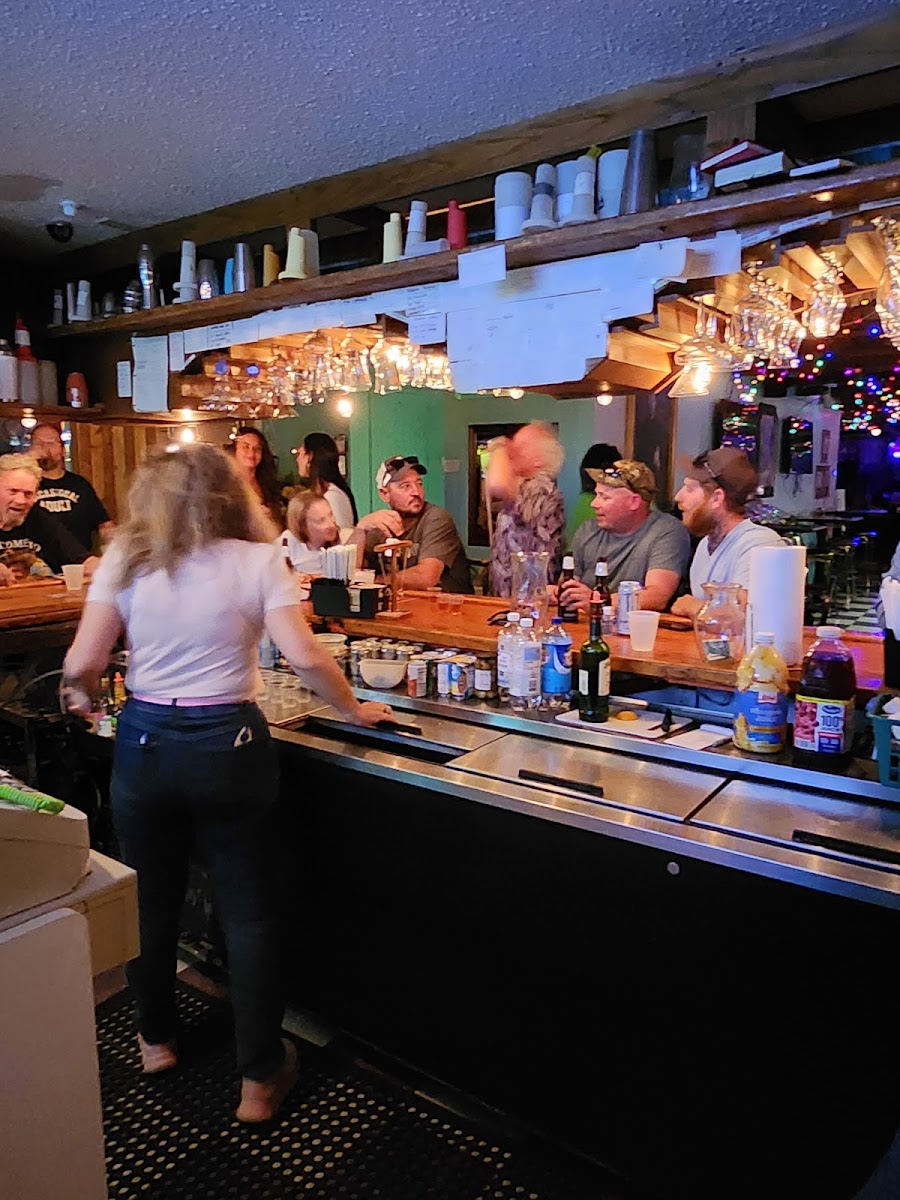 Hulas Bar and grill Photo 4