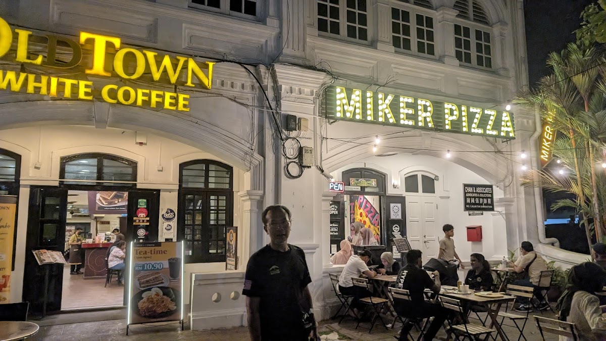Miker Pizza Photo 3