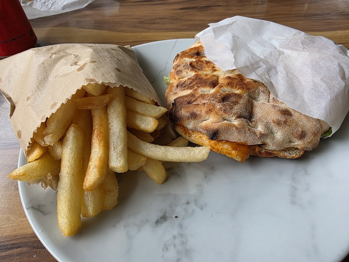 Giorgio's Charcoal Chicken Photo 4