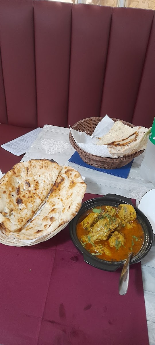 Shandar Takeaway Grill & Caffè Photo 6