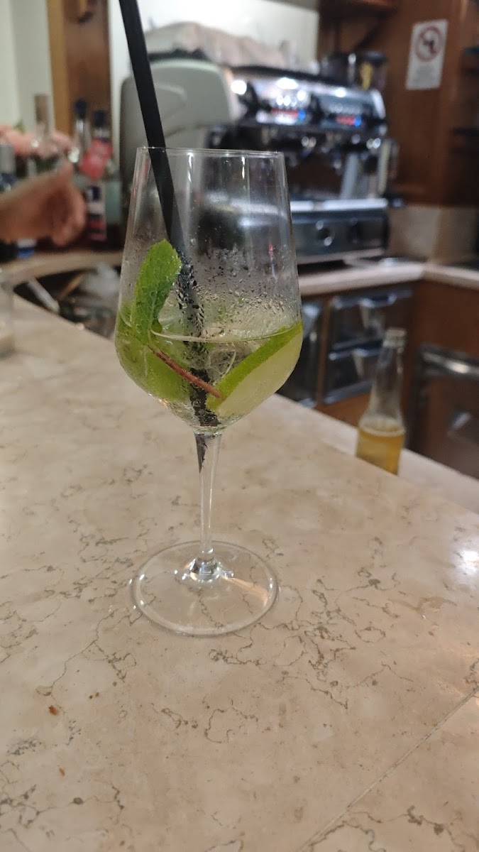 Osteria W pizzeria W Photo 5