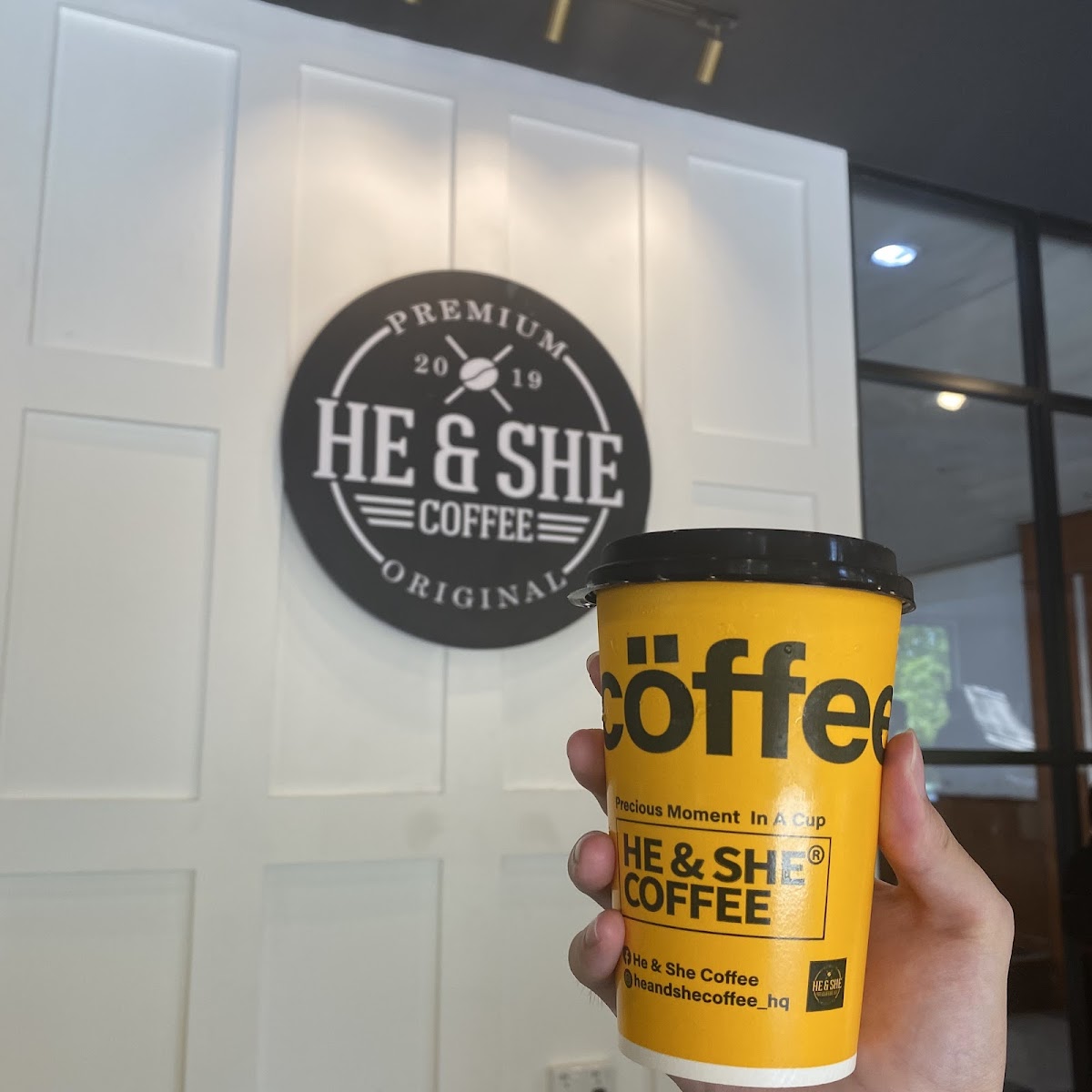 He & She Coffee UKM Photo 8
