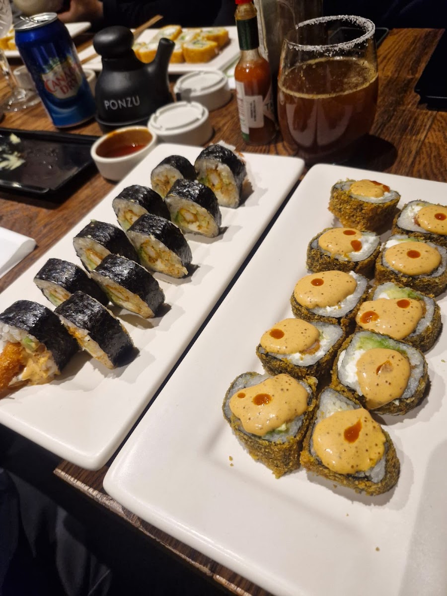 Sushi Roll Plaza Vía San Ángel Photo 8