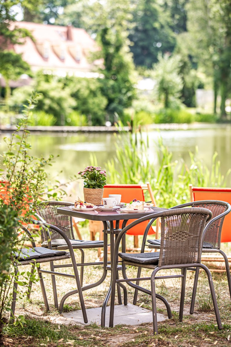 EISDIELE PFEFFERKUCHEN - Eis & Café am Schlossteich in Pulsnitz
