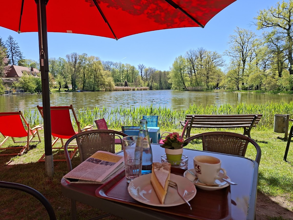 EISDIELE PFEFFERKUCHEN - Eis & Café am Schlossteich in Pulsnitz Photo 2