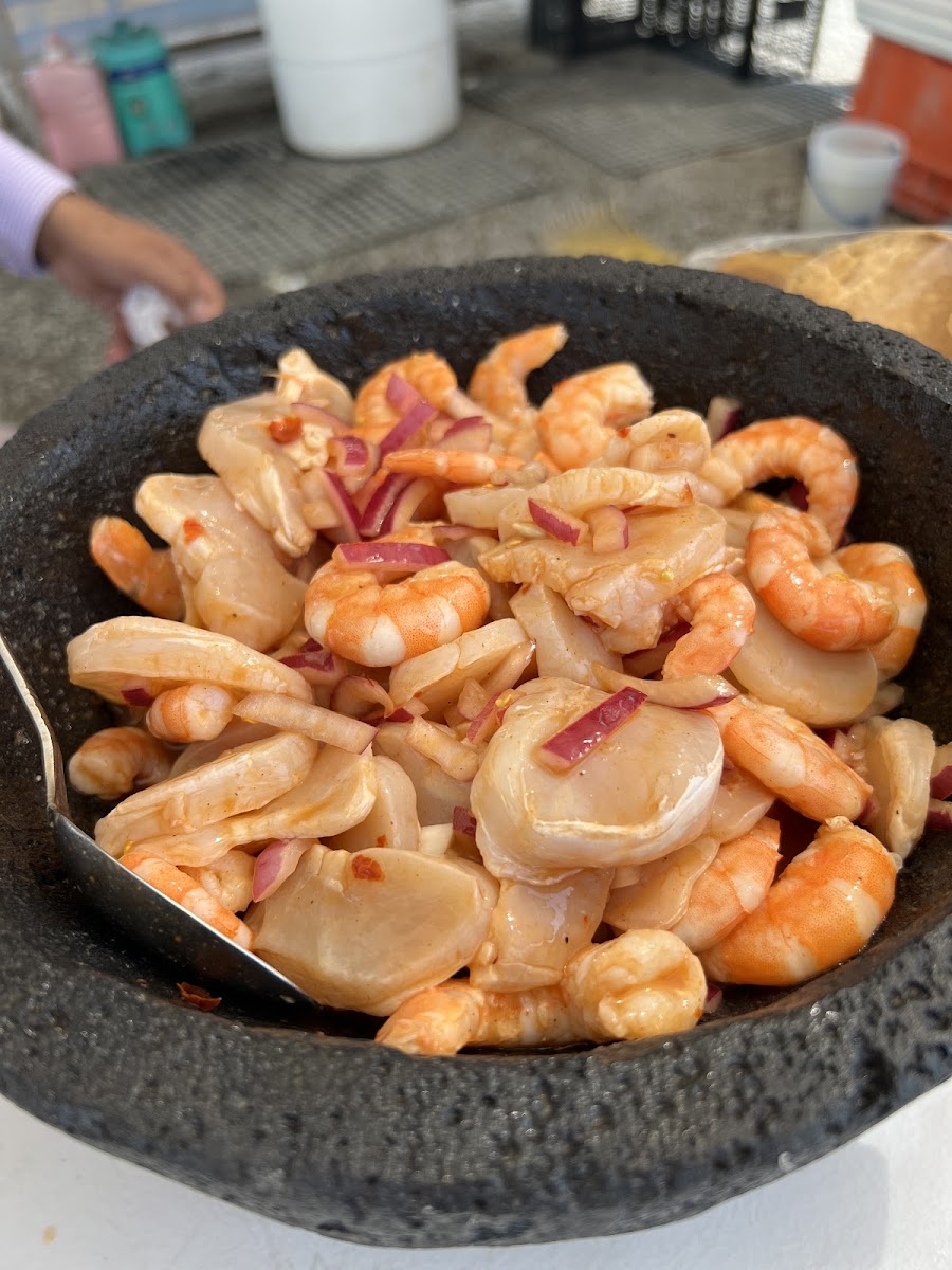 Mariscos y camarones El Gordo Photo 7