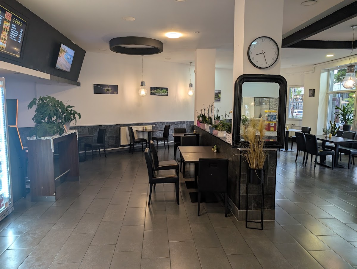 Deniz Döner & Pizza Restaurant am Hauptbahnhof
