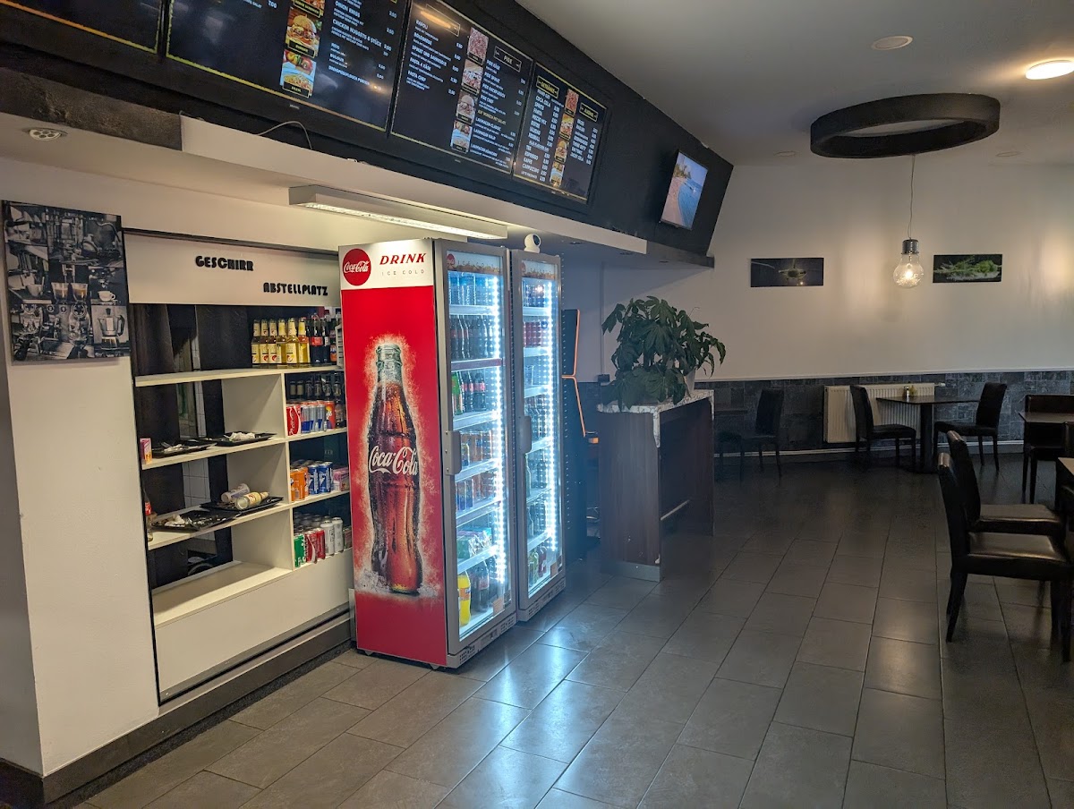 Deniz Döner & Pizza Restaurant am Hauptbahnhof Photo 6