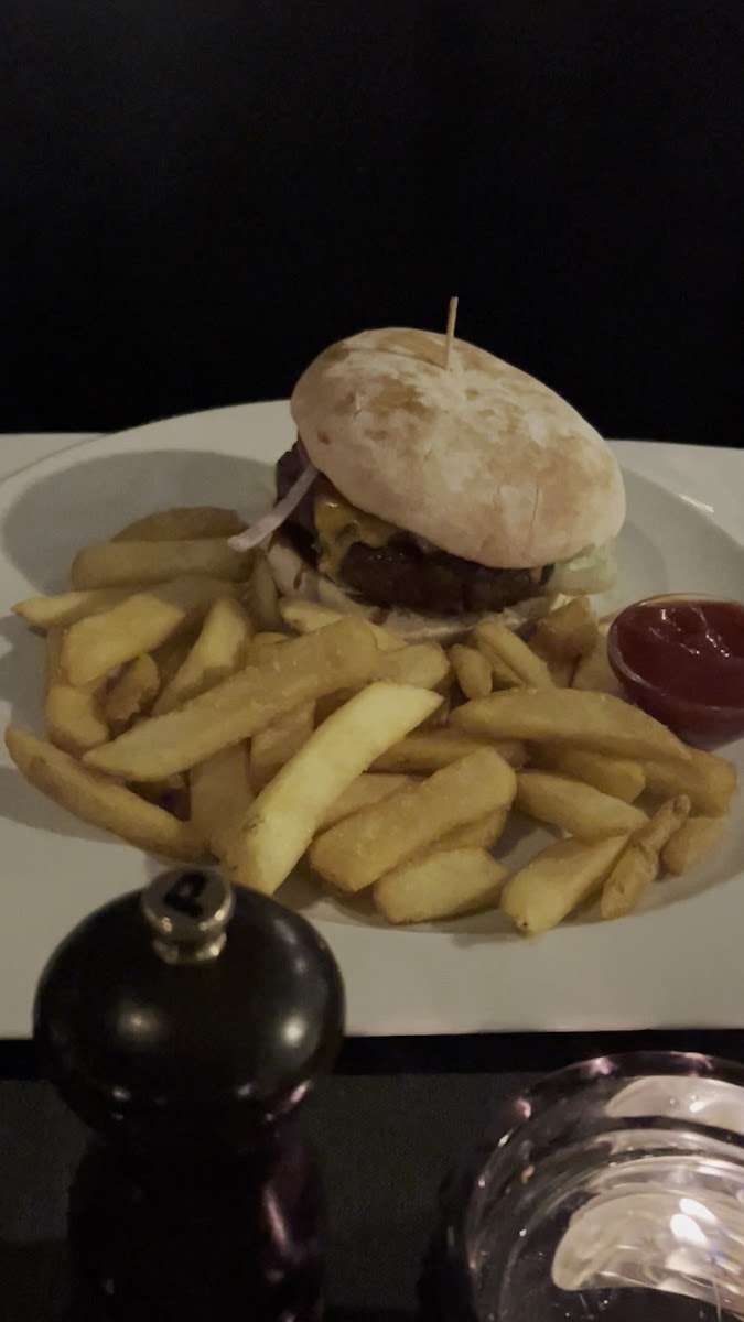 VesTa Grillhouse & Ouzerie Bar Photo 2