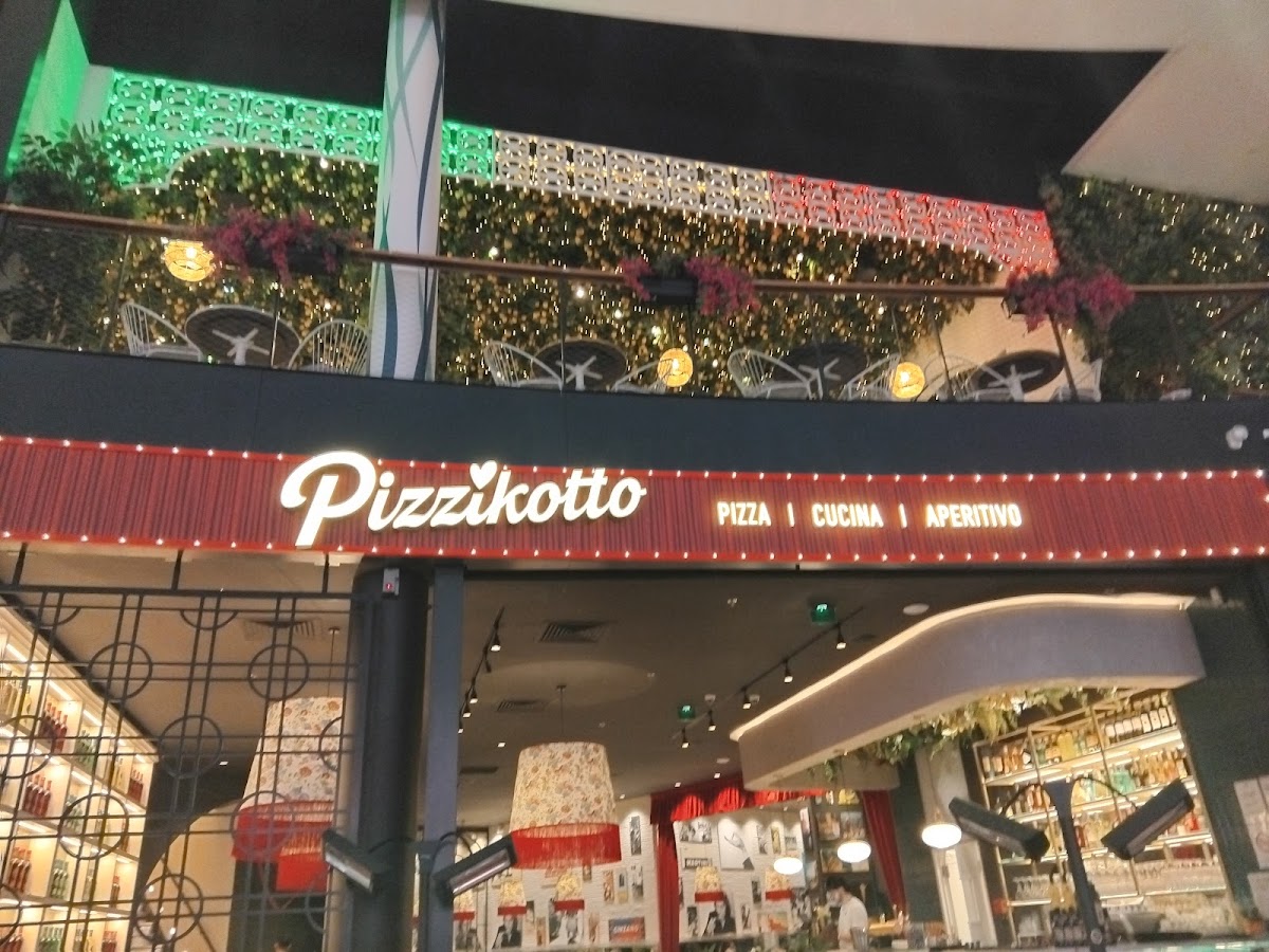 Pizzikotto - Pizzeria et Restaurant Italien - Vélizy 2 Photo 3