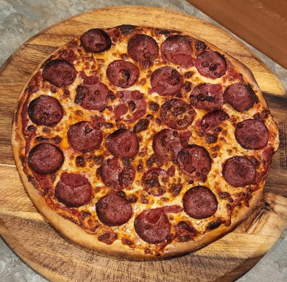Romano's Pizzeria Photo 2