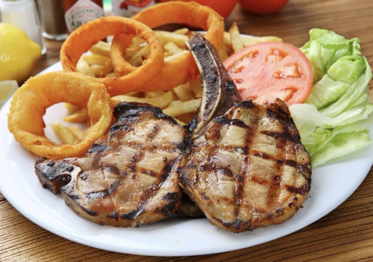 DIP N DINE Photo 3