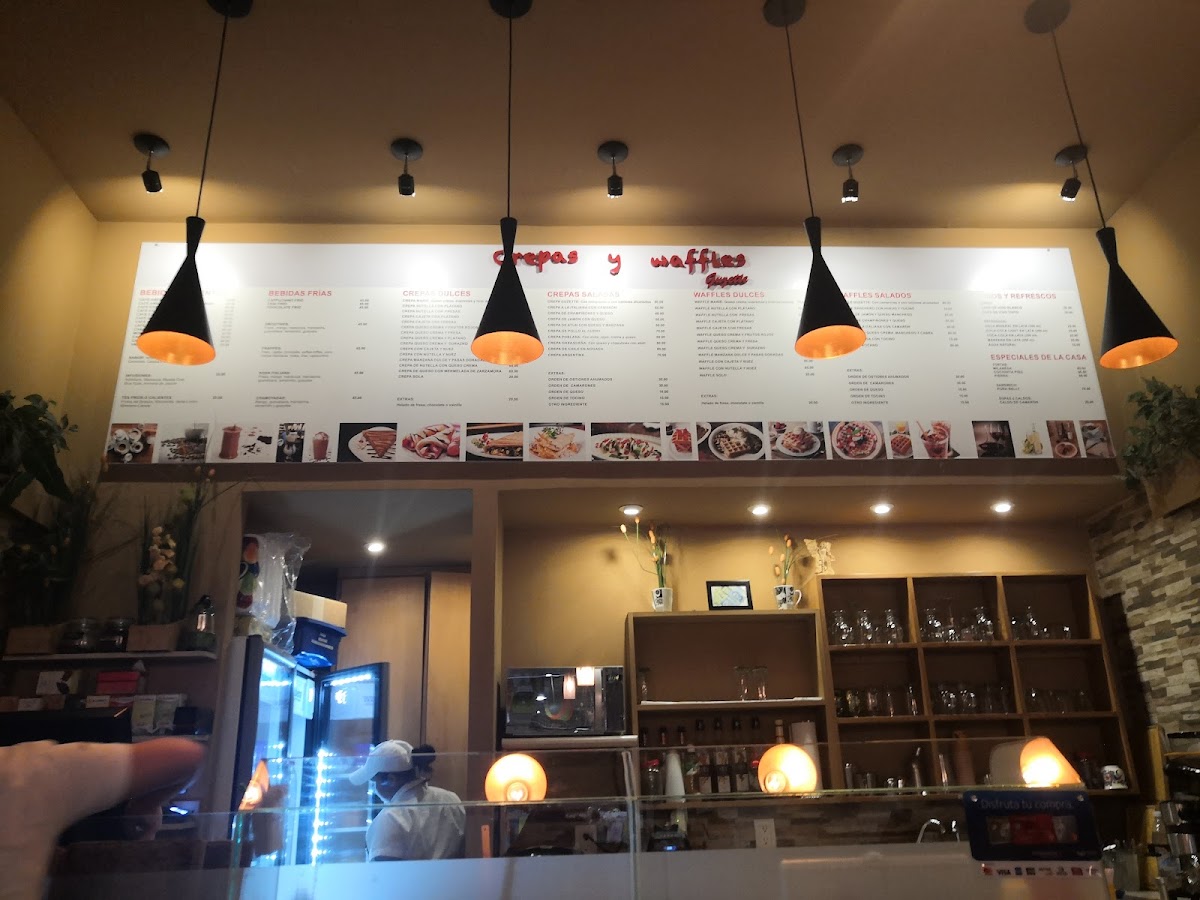Crepas Y Waffles Guzette