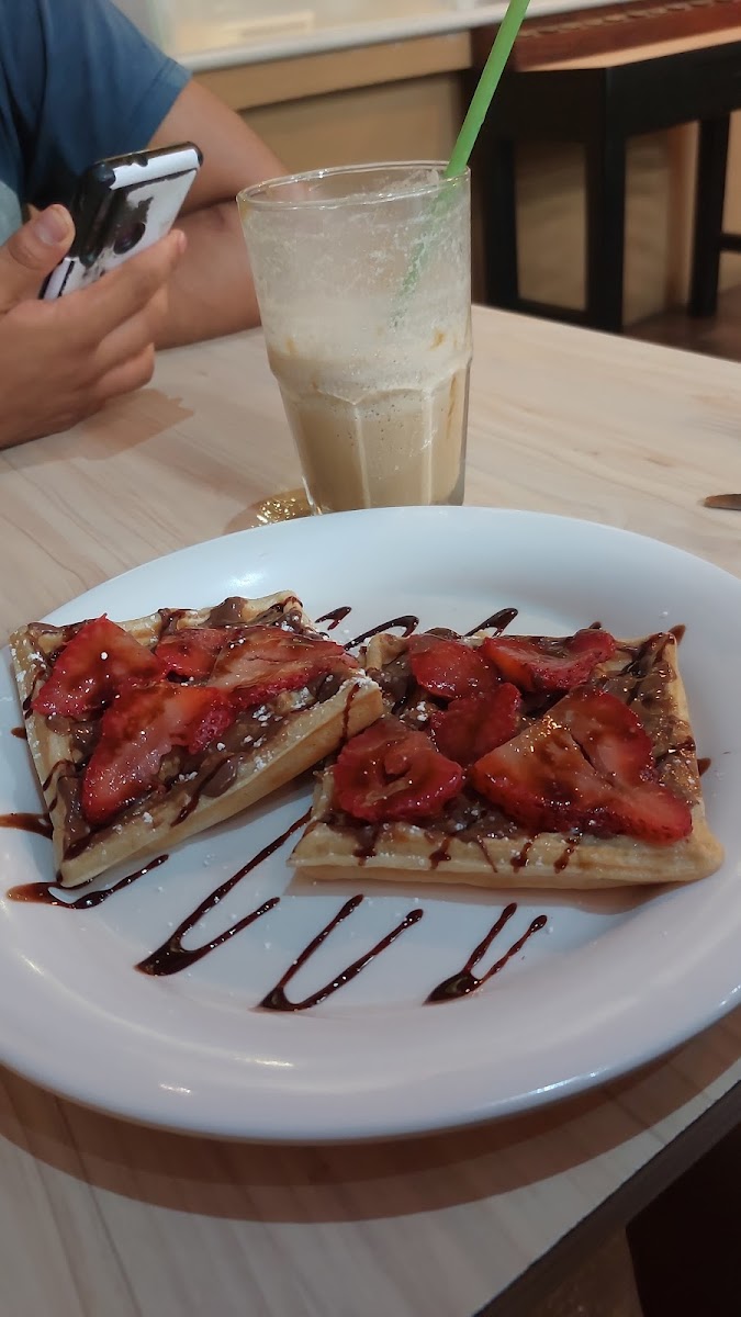 Crepas Y Waffles Guzette Photo 3