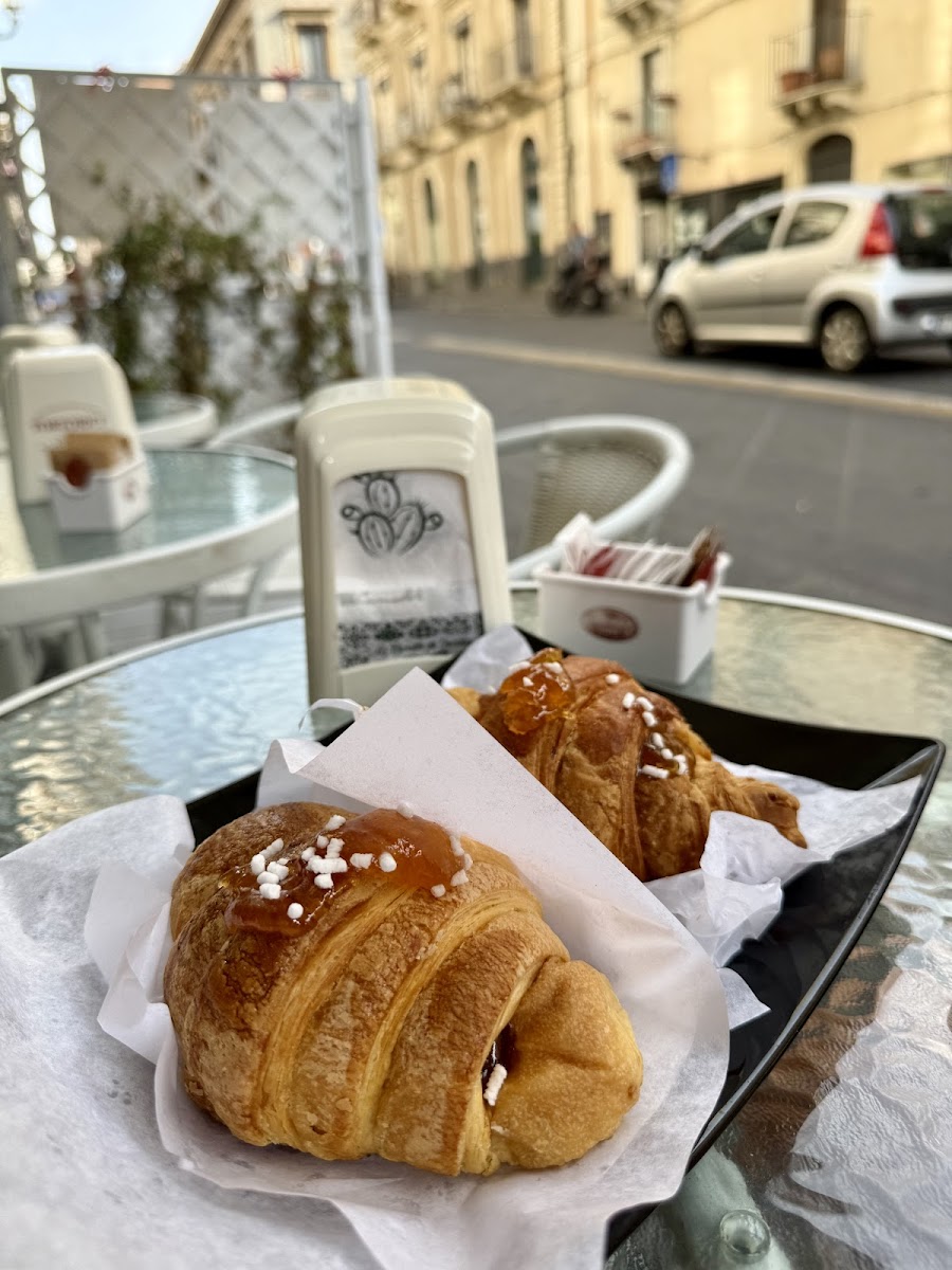 Harmony Food & Drink Photo 3