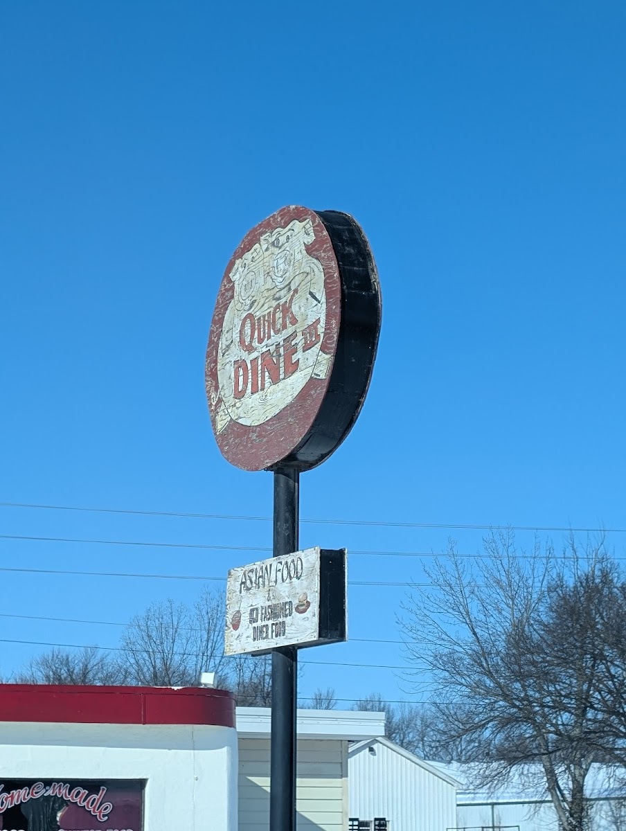 Quick Dine III Photo 4
