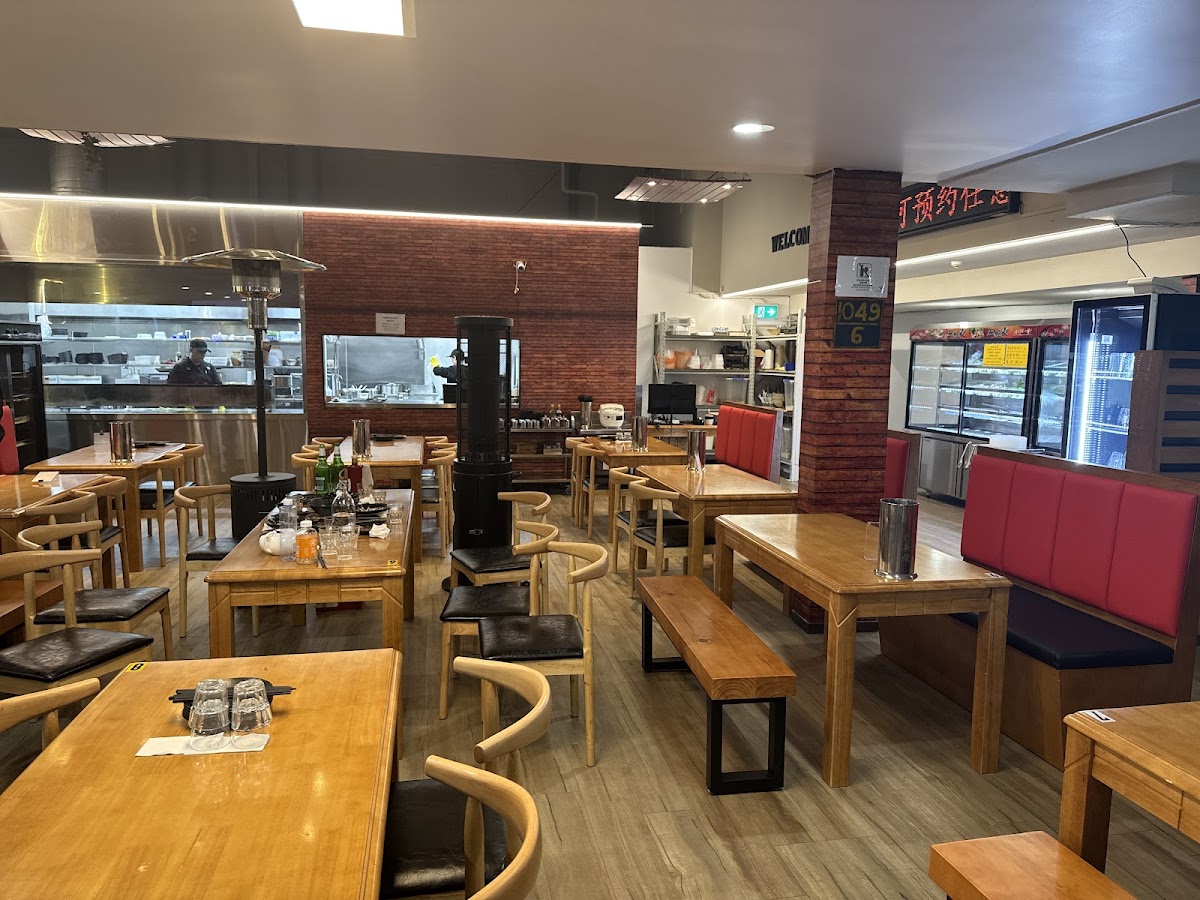 North Shore BBQ & KTV 夜烧 北岸店 Photo 7